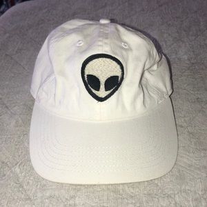 Alien head hat 👽